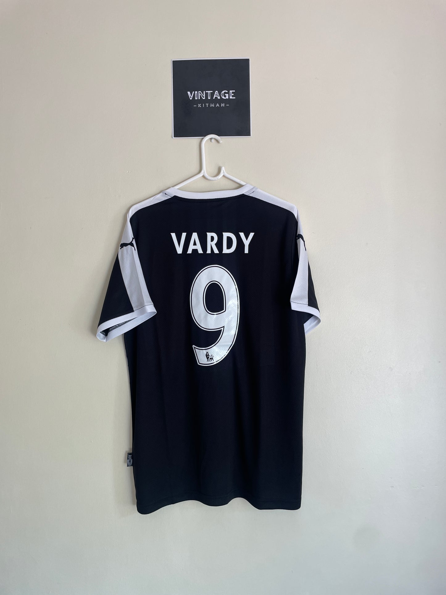 Leicester City 2015-16 Away Jersey #9 VARDY (L)