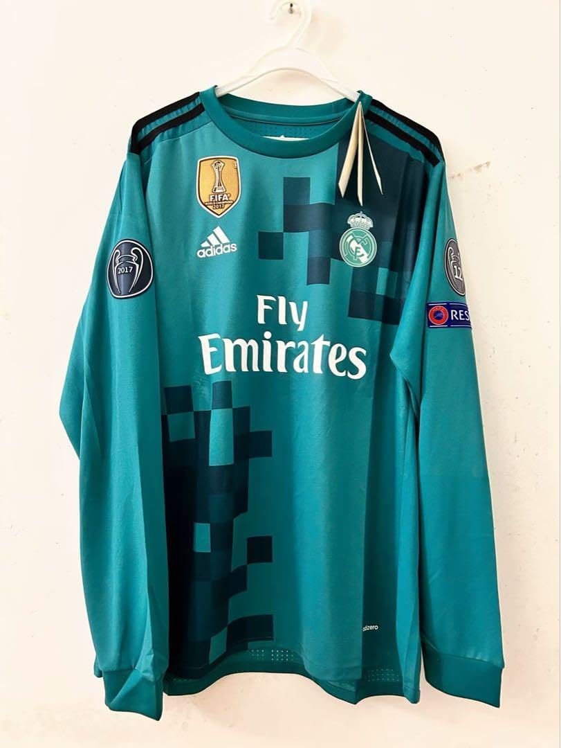 Real Madrid 2017/18 Third Long Sleeve Jersey
