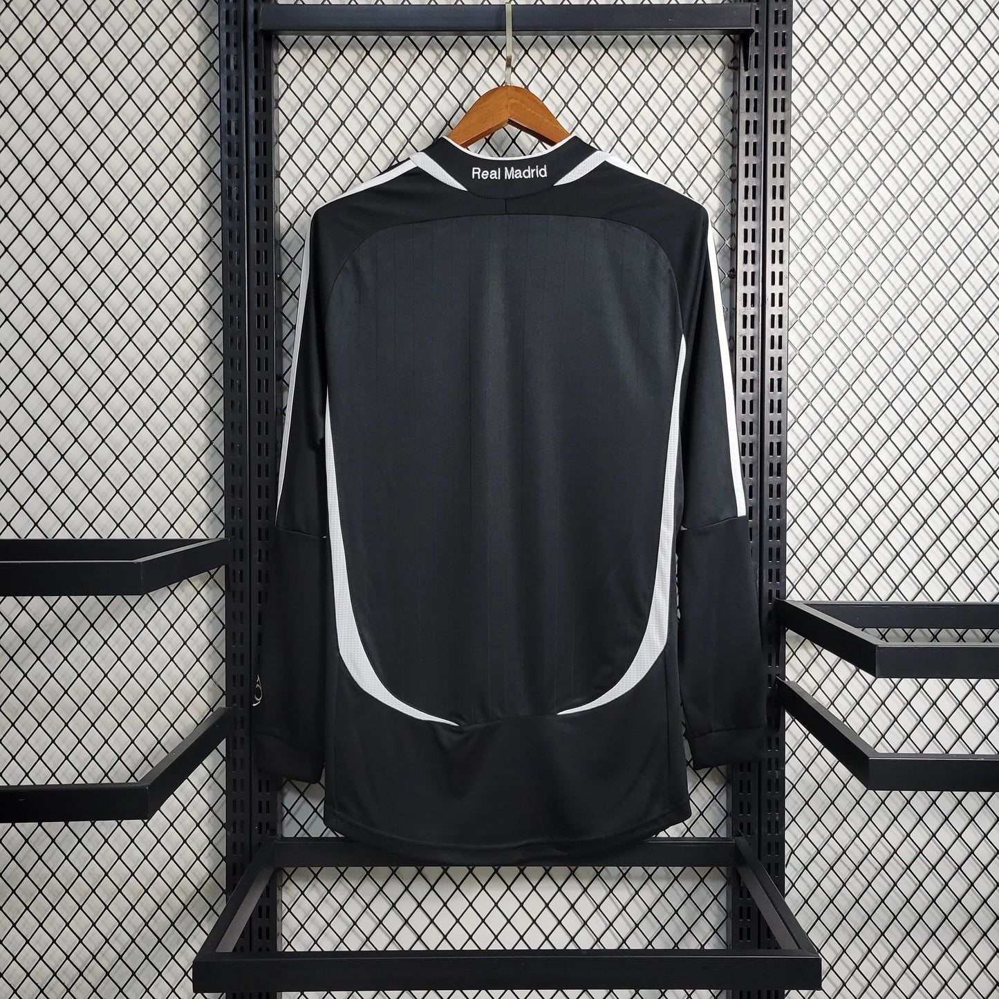 Real Madrid 2006/07 Away Long Sleeve Jersey