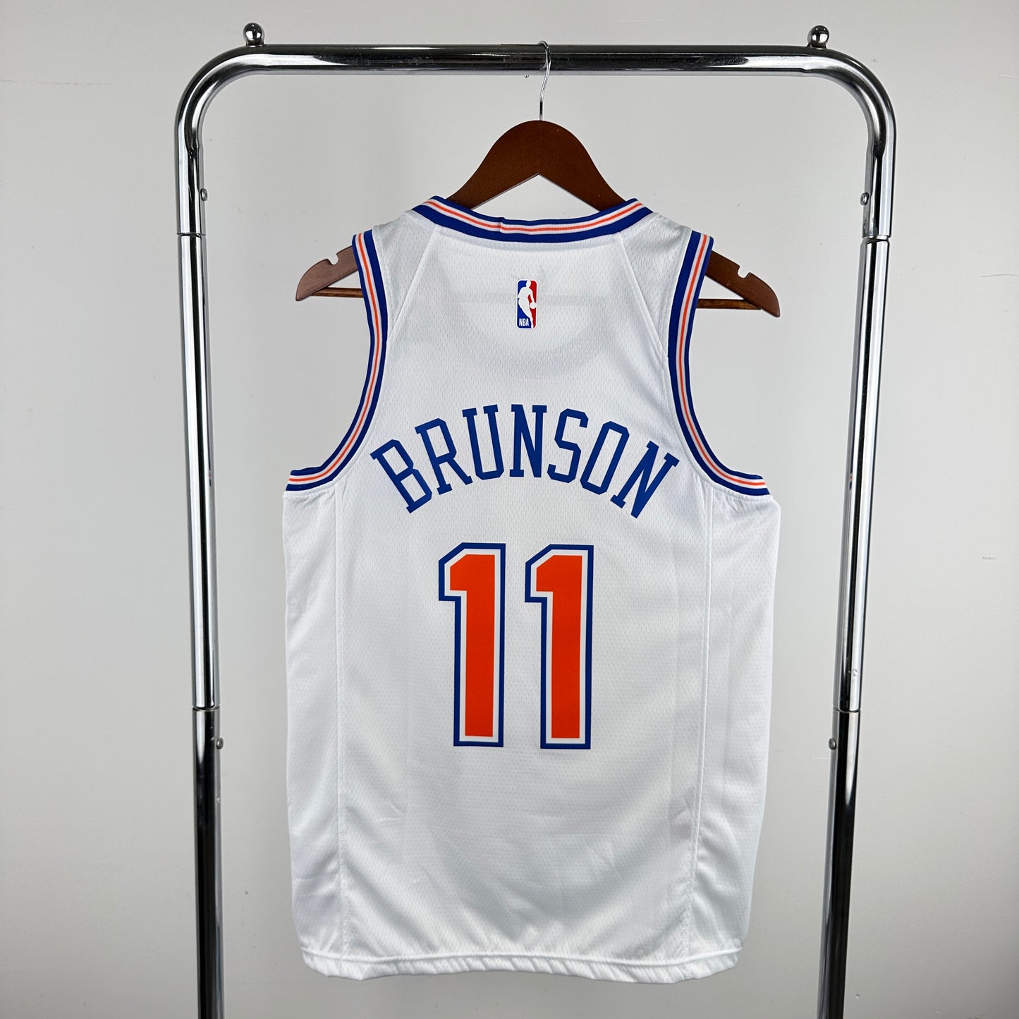 New York Knicks 2018-19 White Swingman Jersey - City Edition