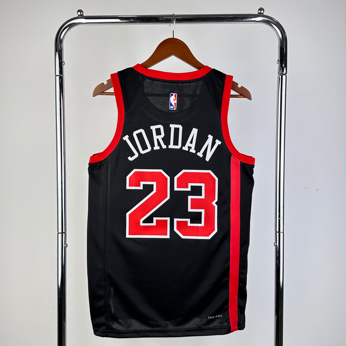 Chicago Bulls 2023-24 Black Swingman Jersey - City Edition