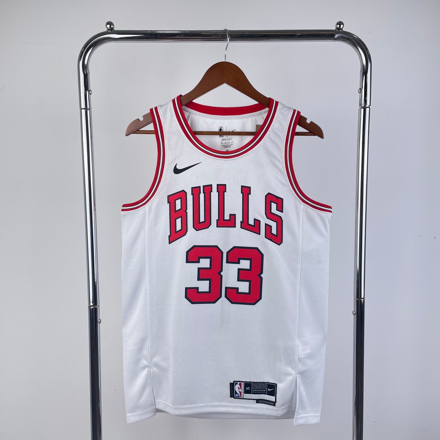Chicago Bulls 2023-24 White Swingman Jersey - Association Edition