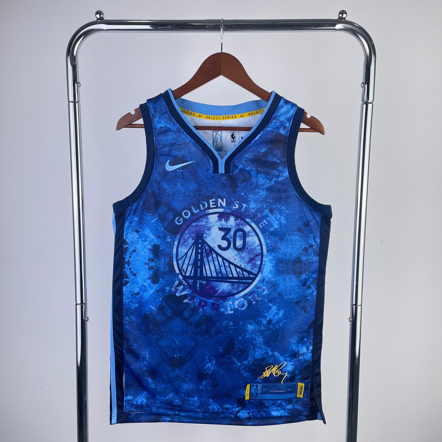 Golden State Warriors 2023-24 Steph Curry Blue Swingman Jersey - Select Series