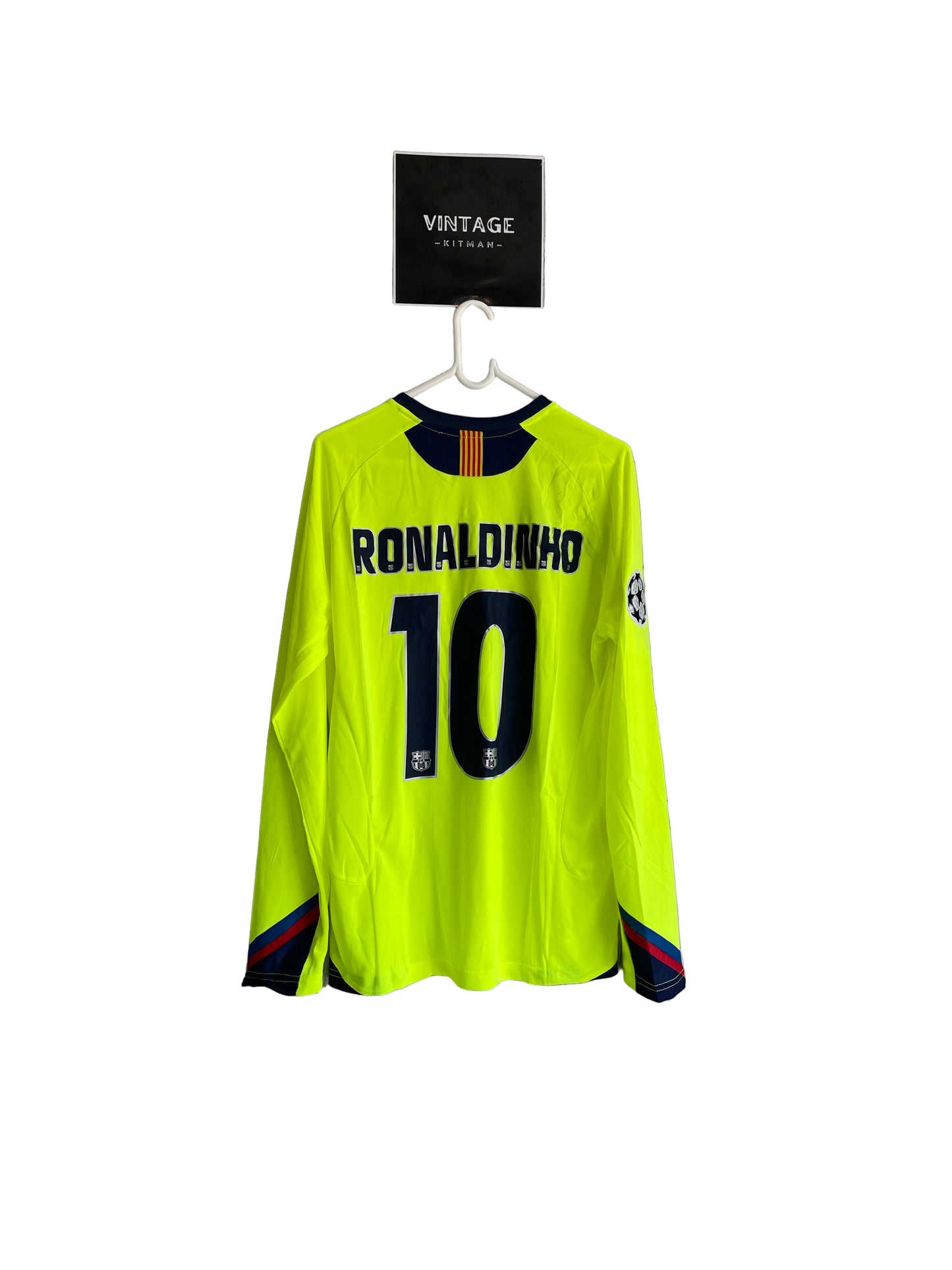 Barcelona 2005/06 Away Long Sleeve Jersey