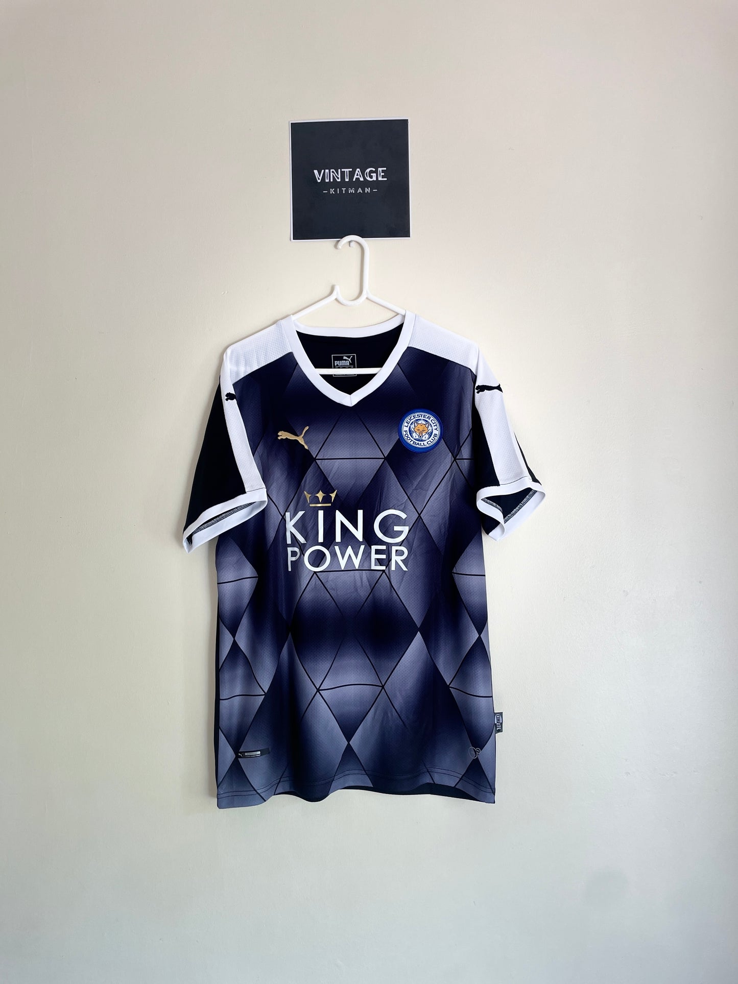 Leicester City 2015-16 Away Jersey #9 VARDY (L)