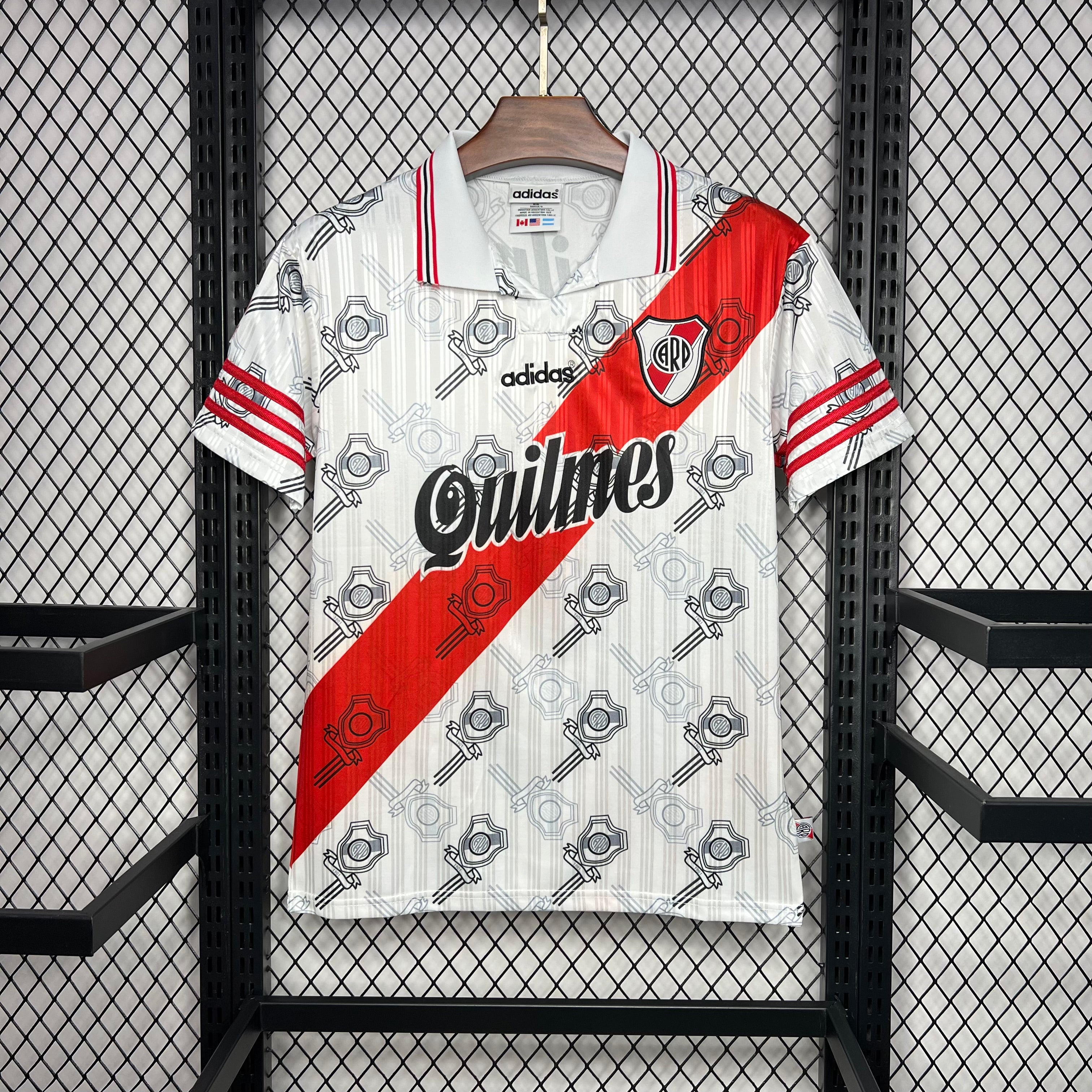 River Plate 1996-1998 Home Short Sleeve Football Shirt [As worn by Francescoli, Ortega & Sorín River Plate 1996-1998 Home Short Sleeve Football Shirt [As worn by Francescoli, Ortega & Sorín