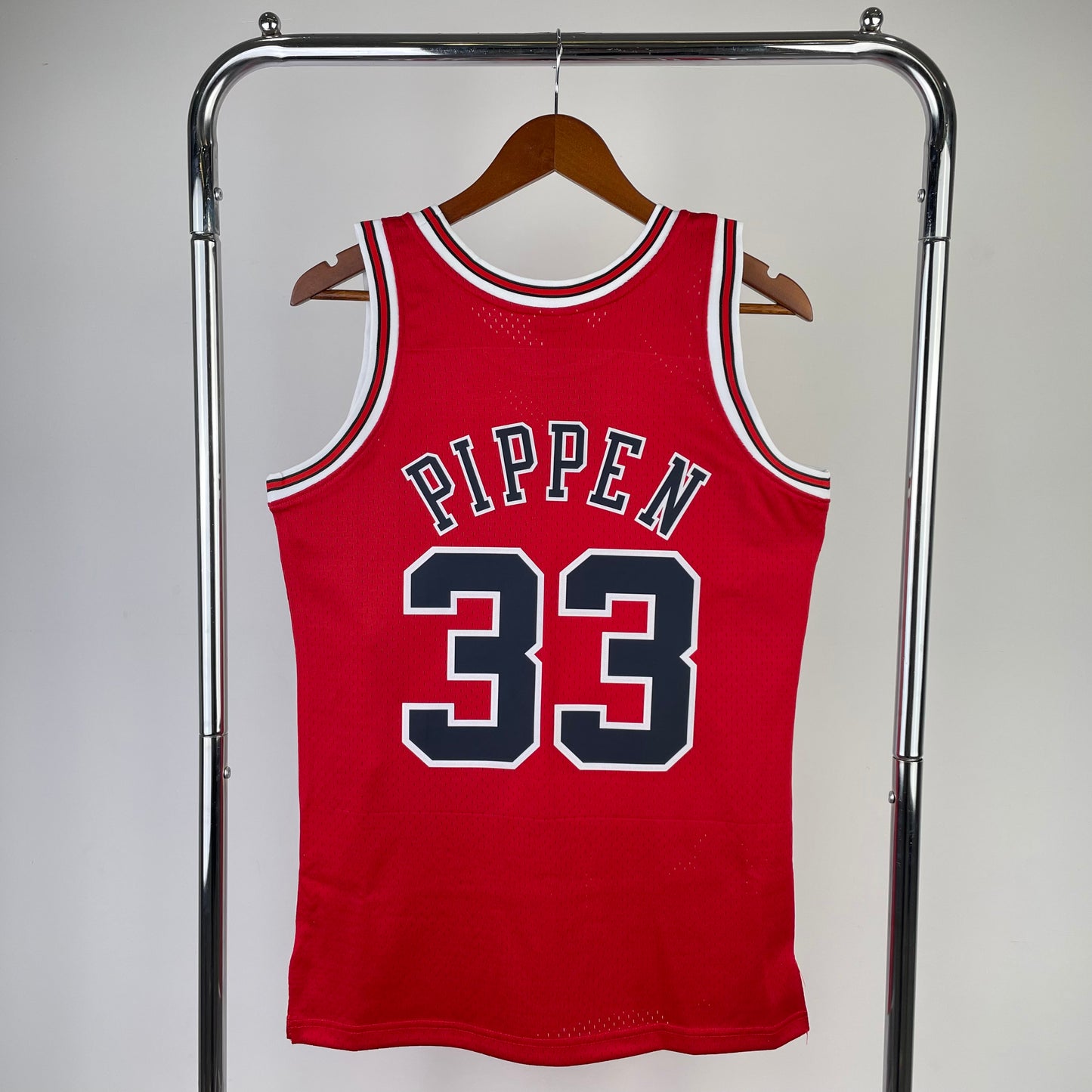 Chicago Bulls 1997-98 #33 Scottie Pippen Away Red Mitchell & Ness Swingman Jersey