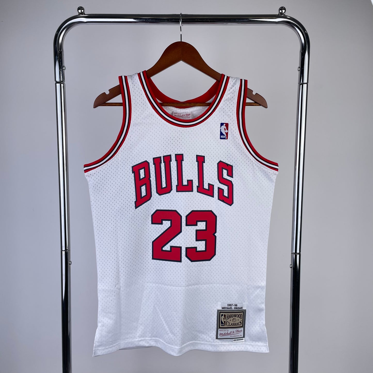 Chicago Bulls 1997-98 #23 Micheal Jordan White Mitchell & Ness Swingman Jersey