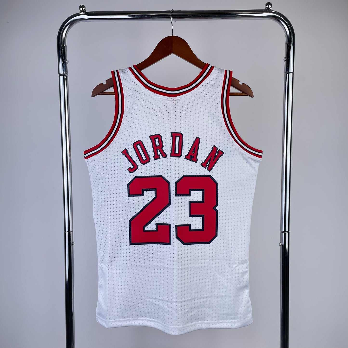 Chicago Bulls 1997-98 #23 Micheal Jordan White Mitchell & Ness Swingman Jersey
