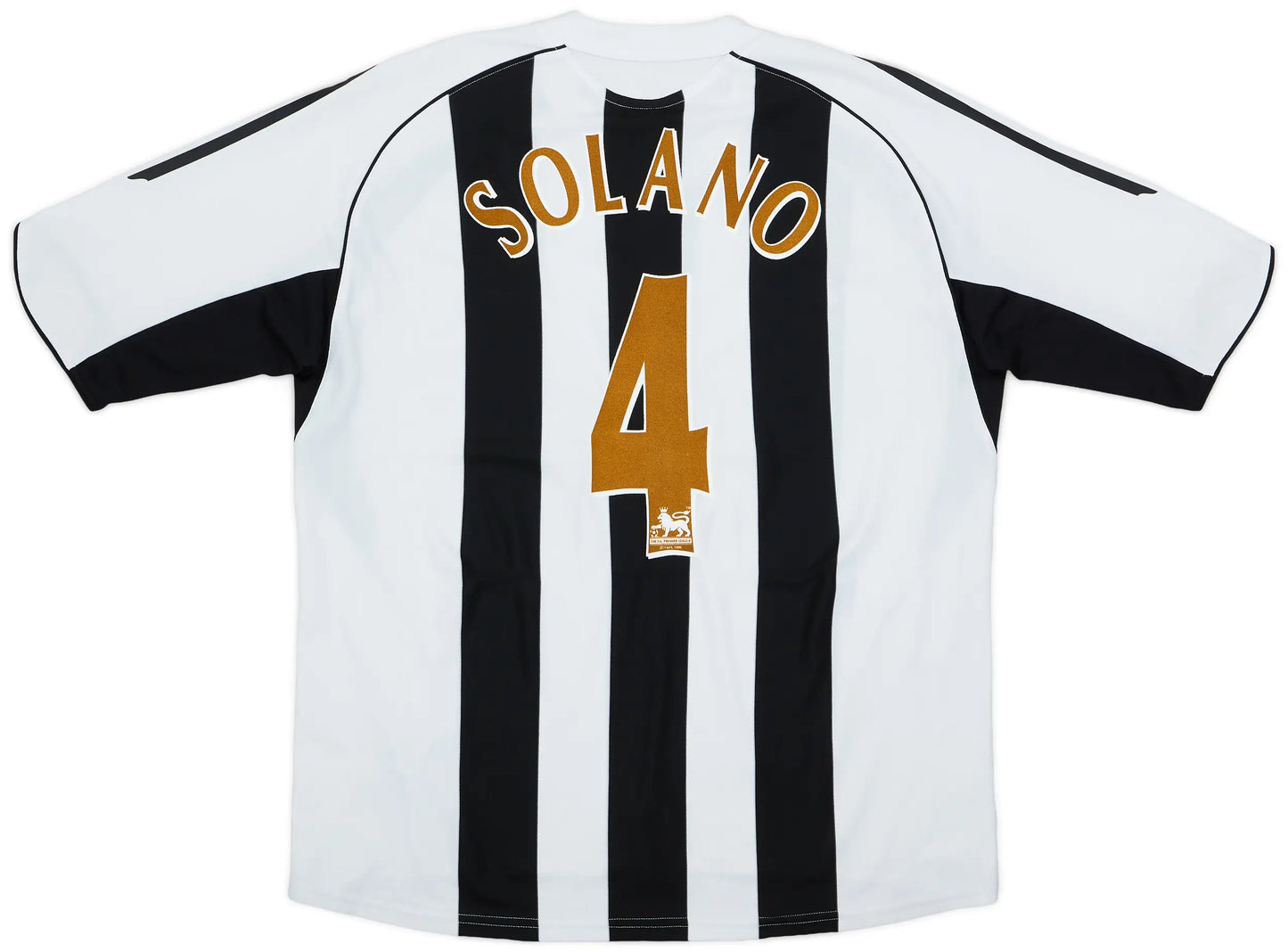 Newcastle 2004/06 Home Jersey