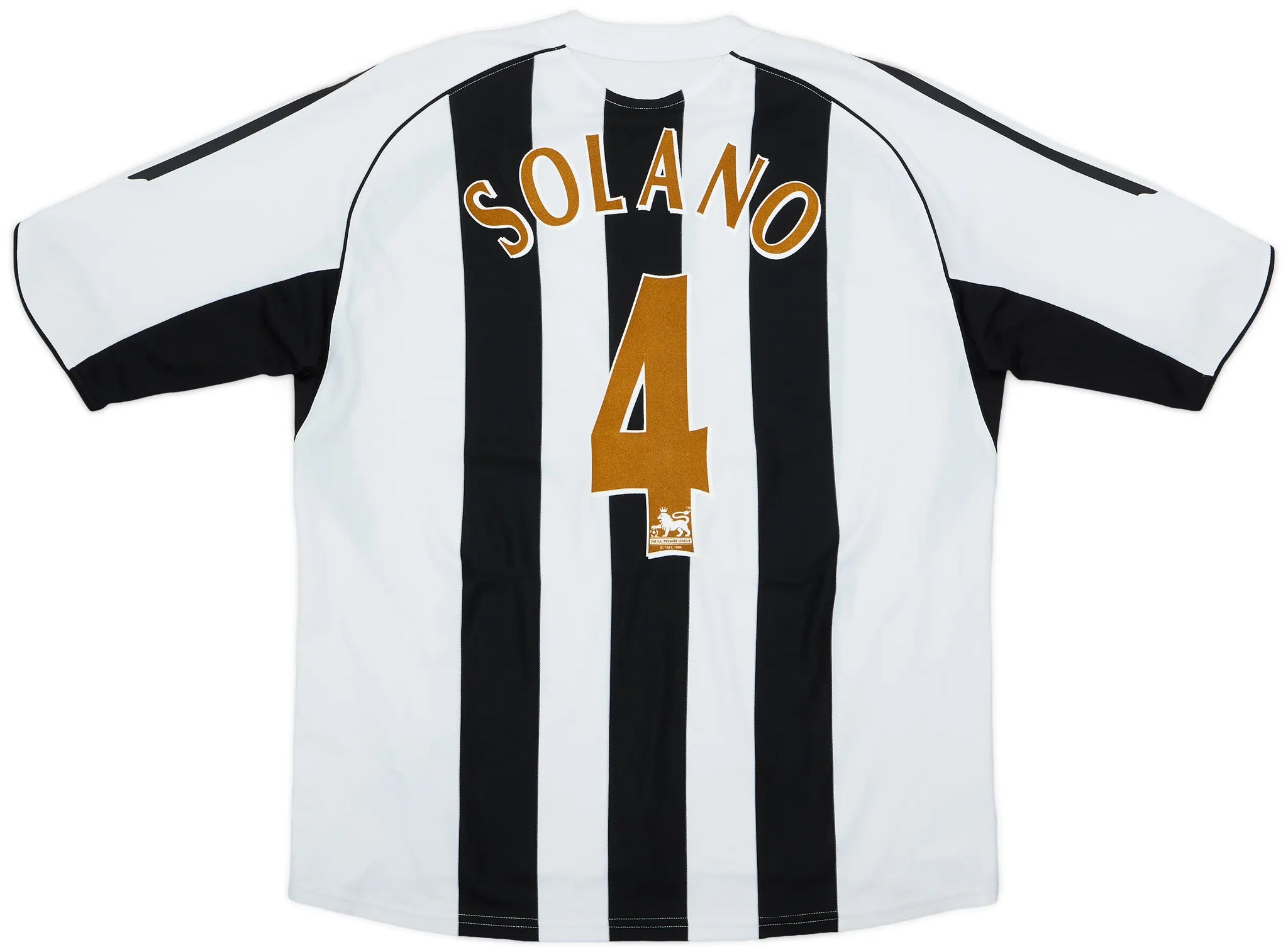 Newcastle 2004/06 Home Jersey