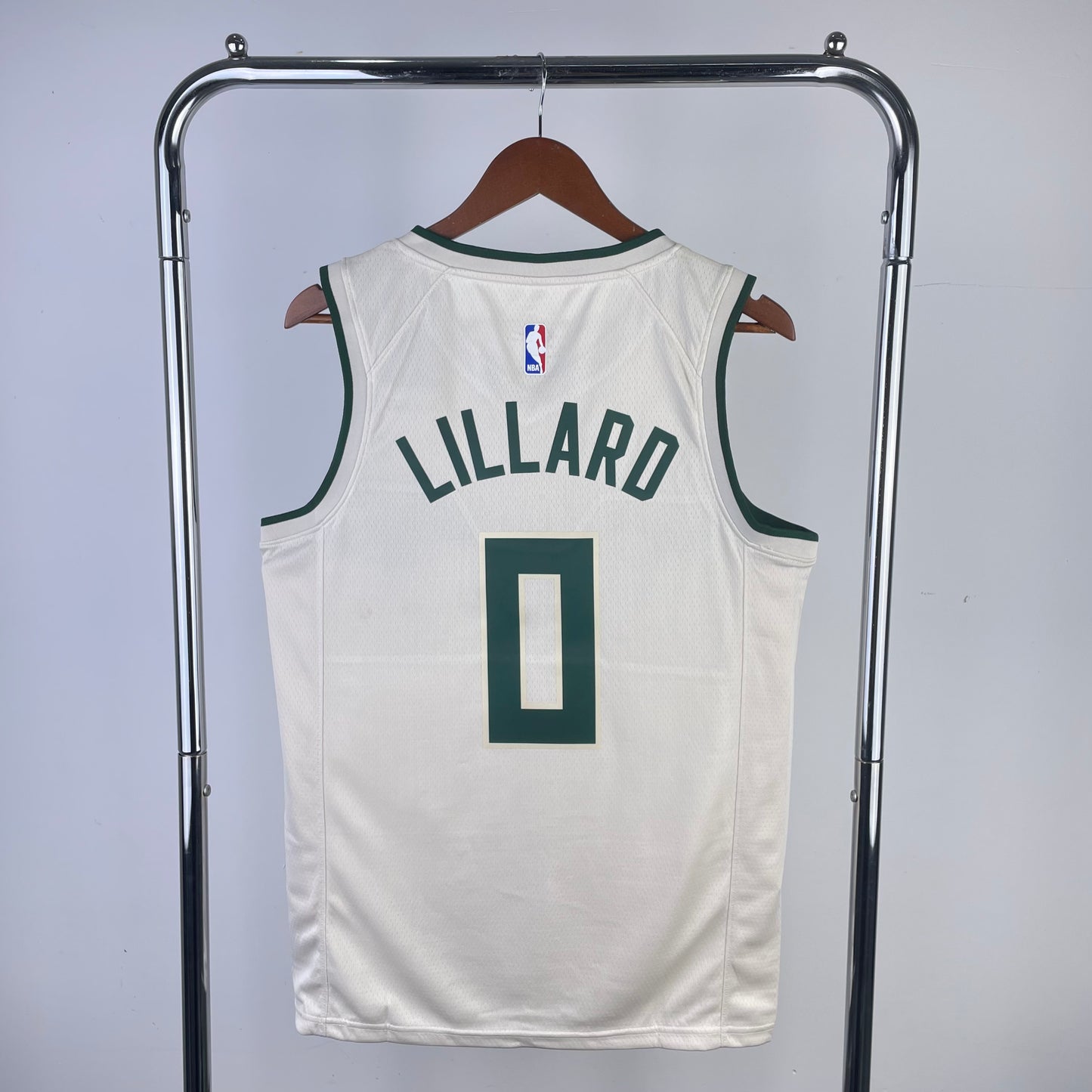Milwaukee Bucks 2017-18 Cream Swingman Jersey - City Edition