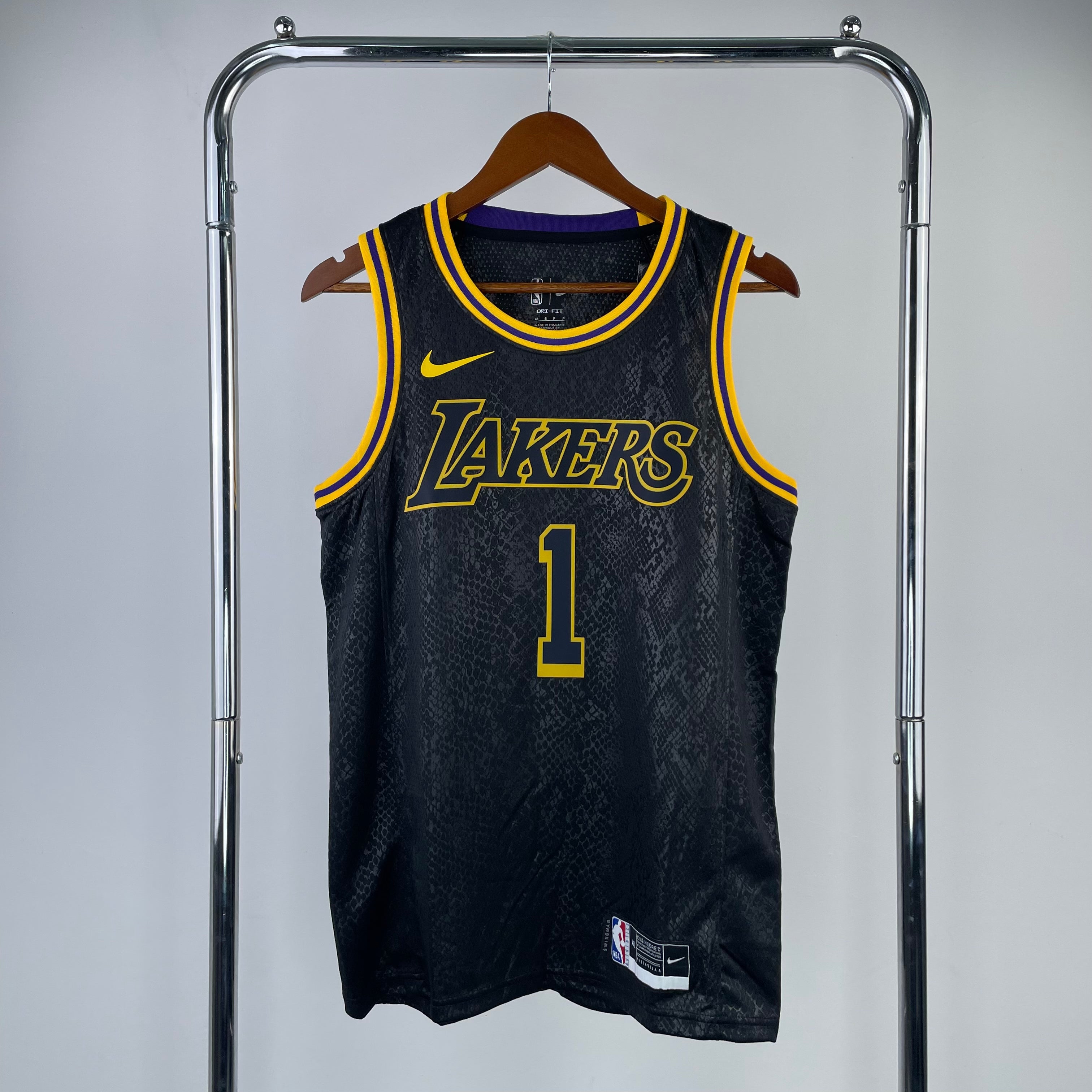 Los Angeles Lakers 2018-19 Black Swingman Jersey - Black Mamba Edition â Vintage Kitman