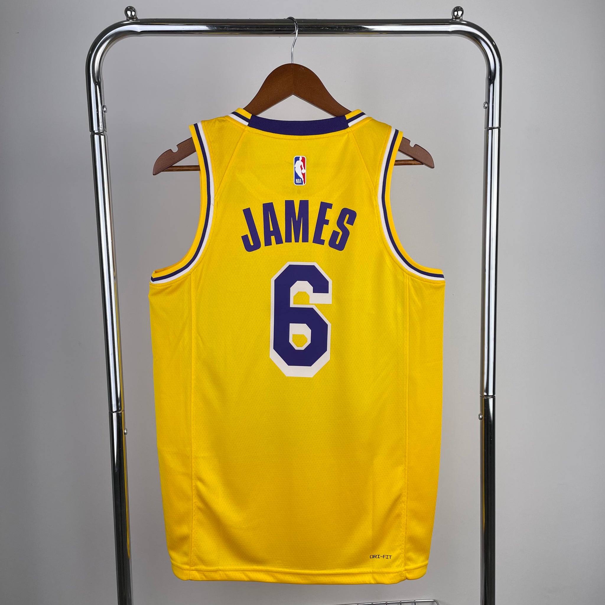 Los Angeles Lakers 2018-21 Gold Swingman Jersey - Icon Edition