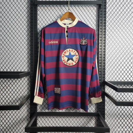 Newcastle 1995/96 Away Long Sleeve Jersey