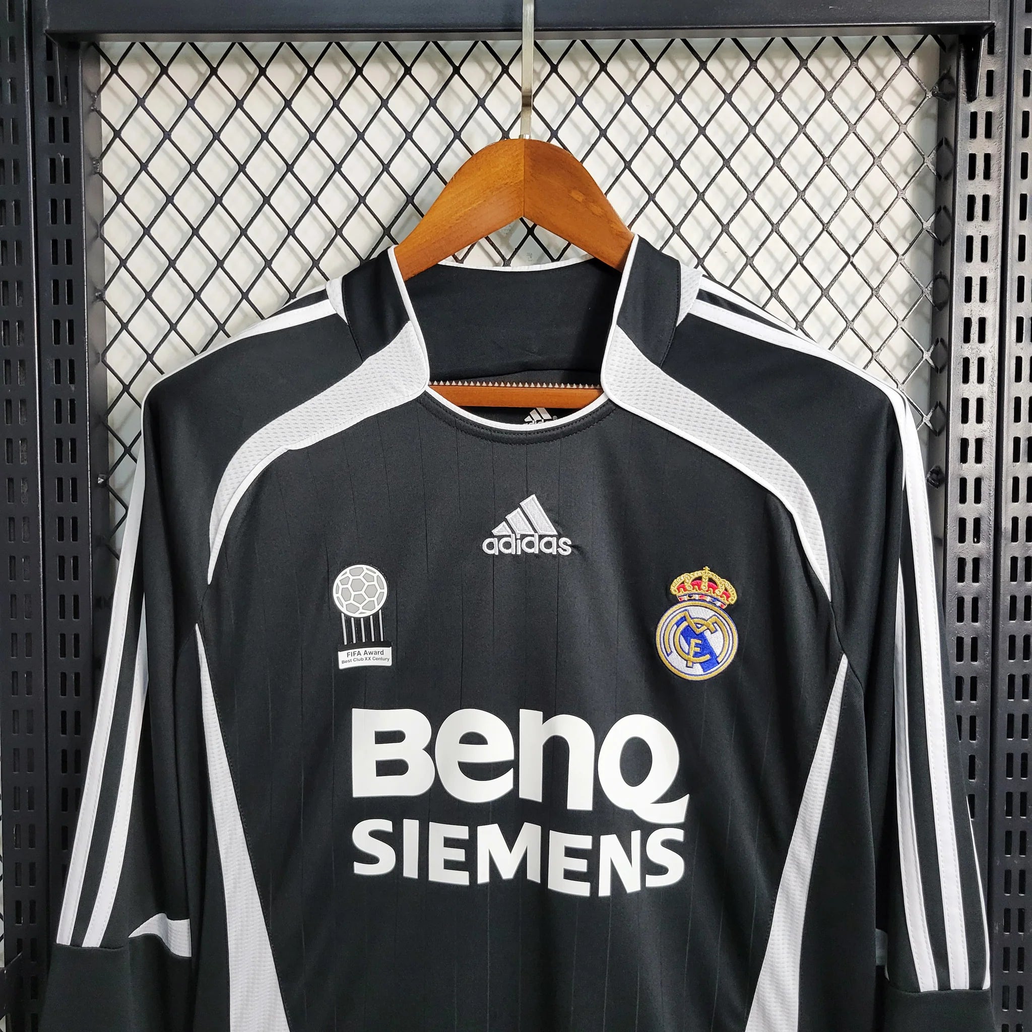 Real Madrid 2006/07 Away Long Sleeve Jersey