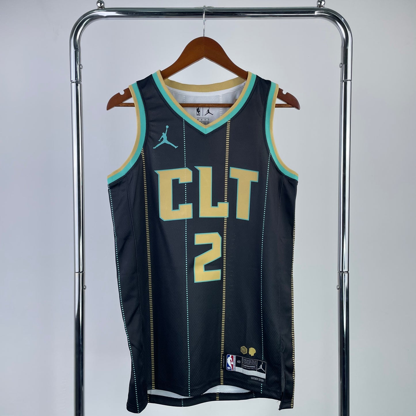 Charlotte Hornets 2023 Black Swingman Jersey - City Edition