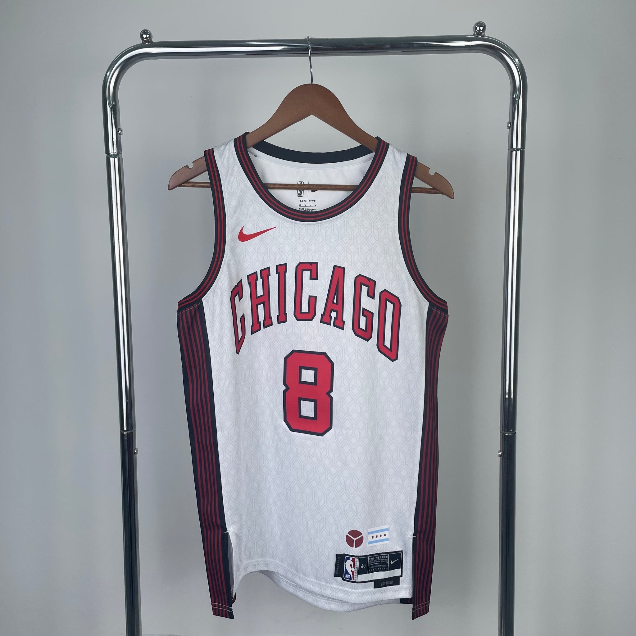 Chicago Bulls 2022-23 White Swingman Jersey - City Edition