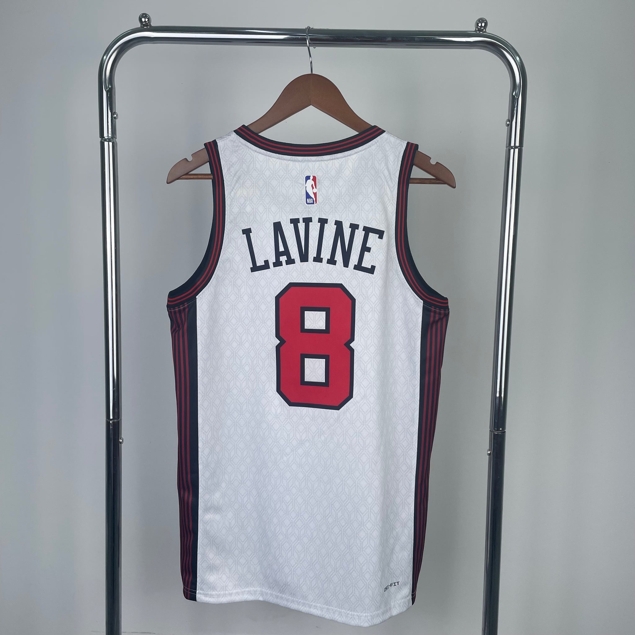 Chicago Bulls 2022-23 White Swingman Jersey - City Edition