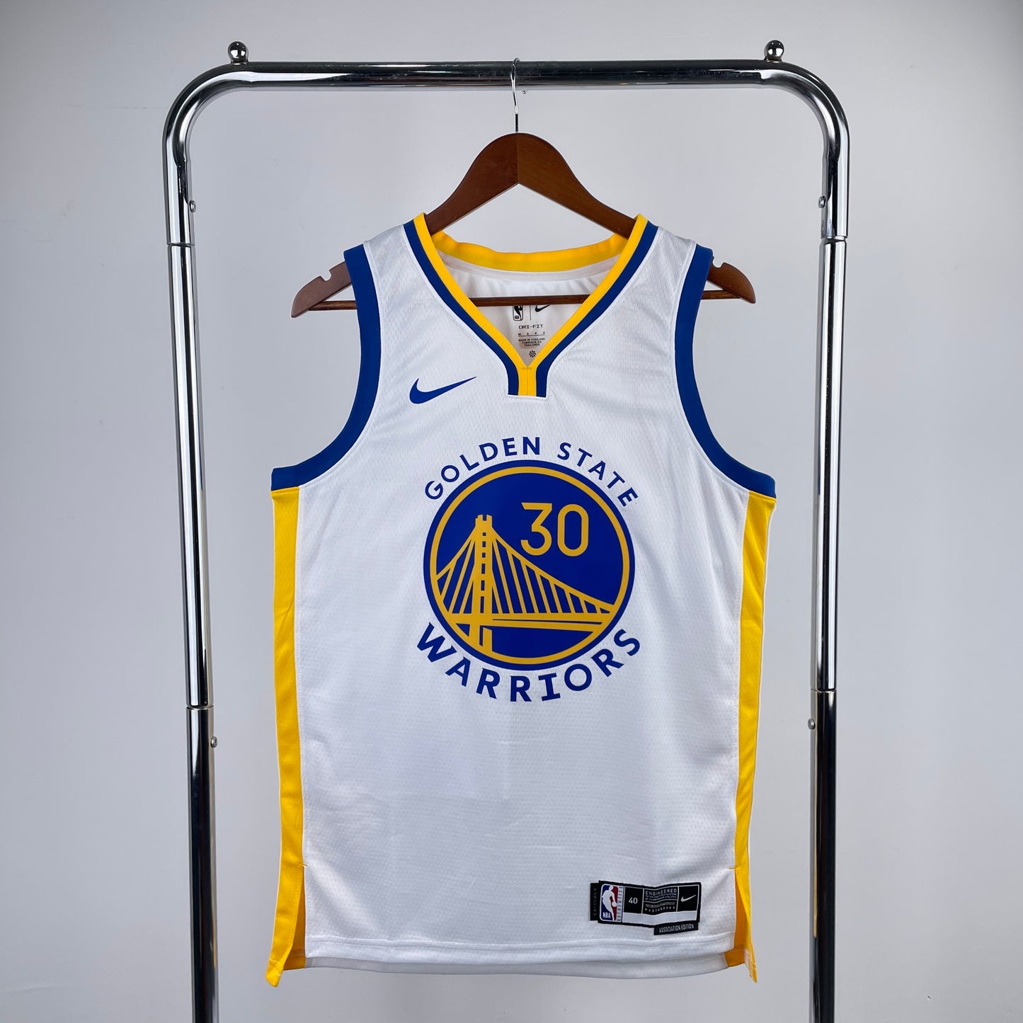 Golden State Warriors 2023-24 White Swingman Jersey - Association Edition