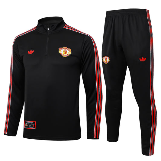 Manchester United 2025/26 Originals Black Half-Zip Tracksuit Set