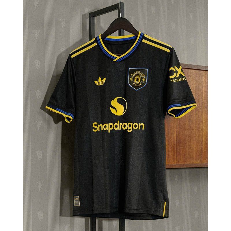 Manchester United 2025/26 Third Player Version