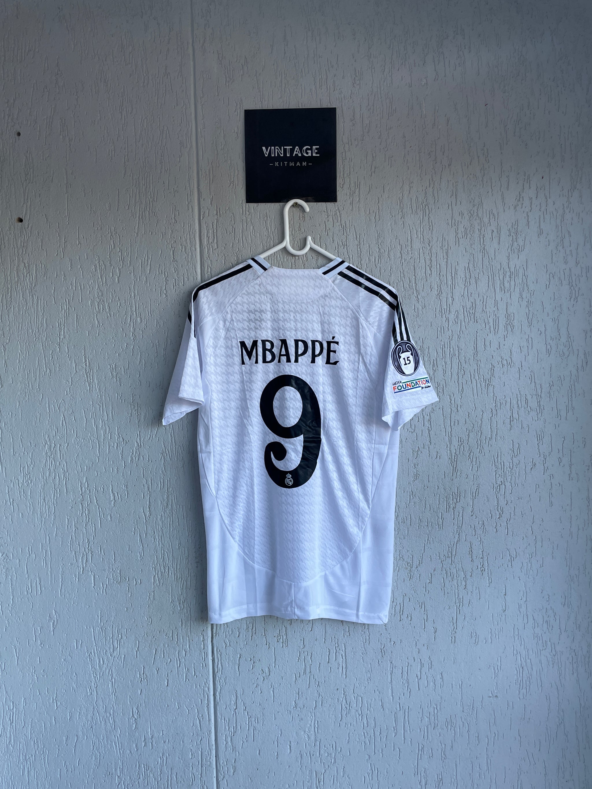Real Madrid 2024/25 Home Player Version #9 MBAPPE (L fits Like Medium)