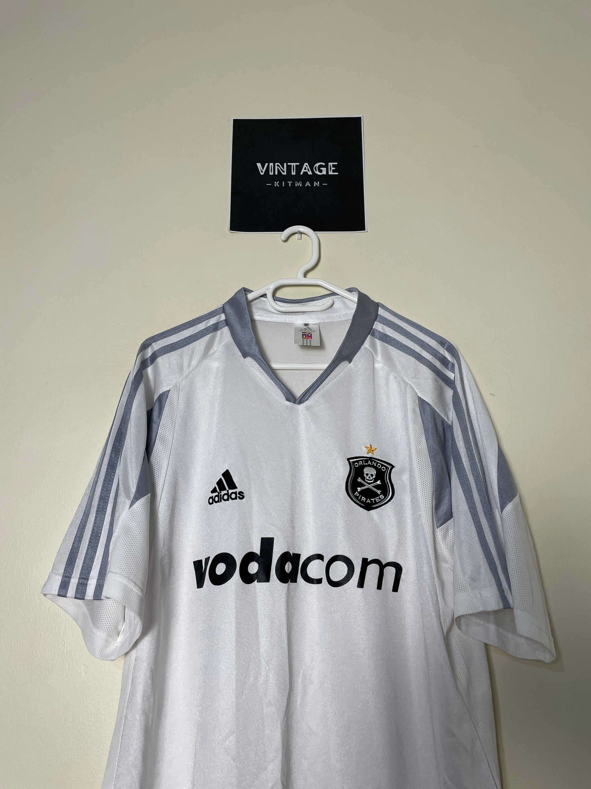 2004/06 Orlando Pirates Away Retro Jersey *Original* Medium fits L 10/10