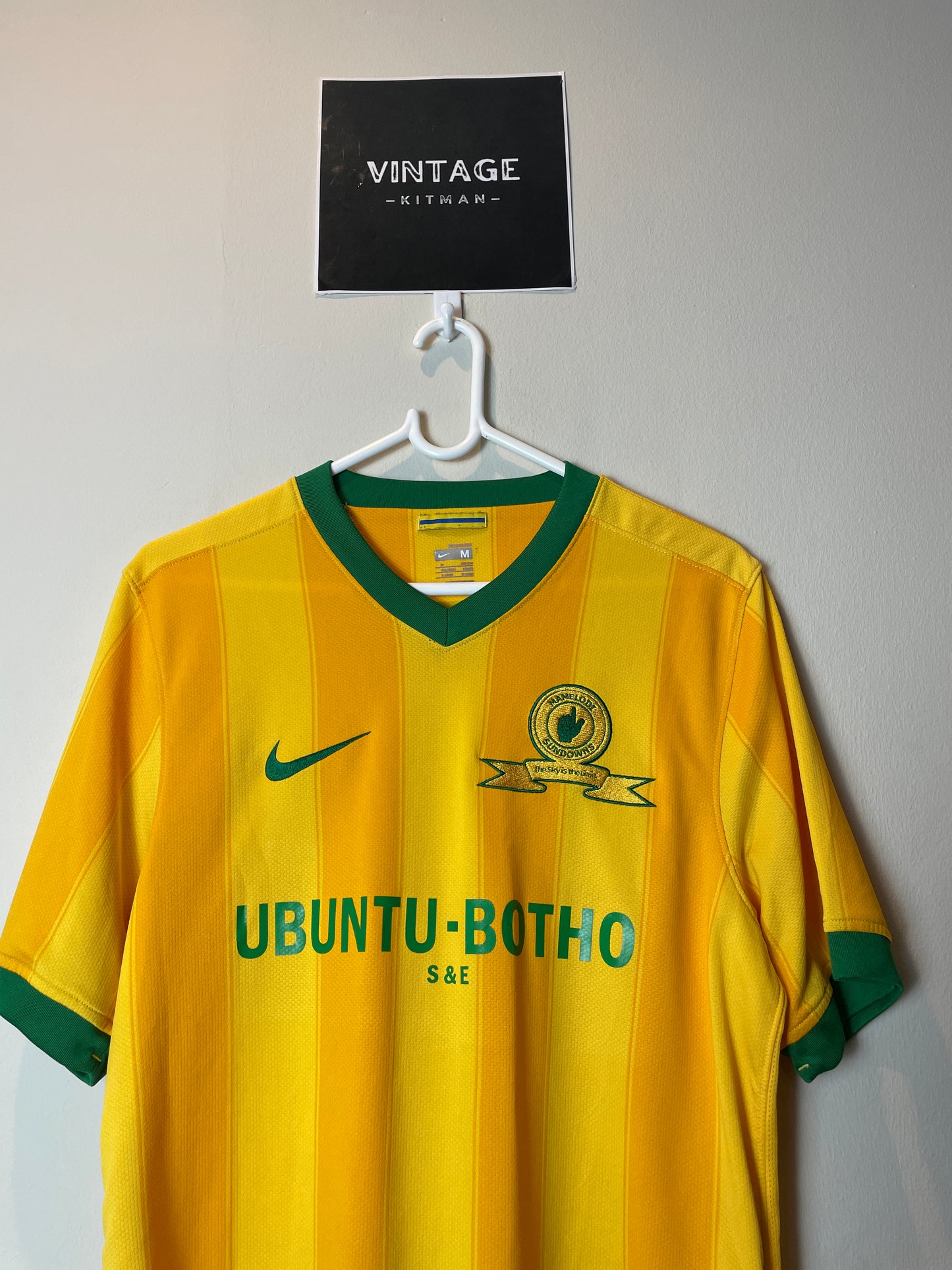 2011/12 Mamelodi Sundowns Home Retro Jersey #9 MPHELA *Original* M 9/10