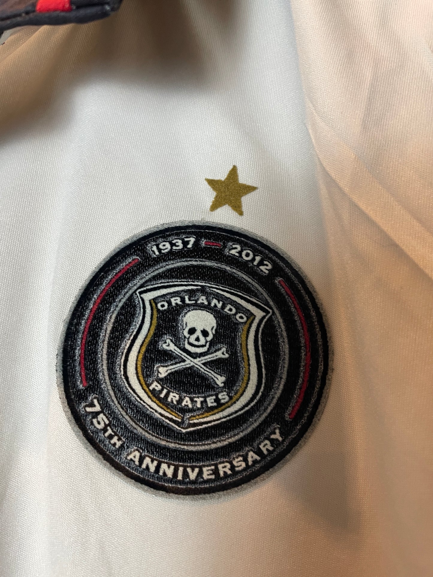 2012/13 Orlando Pirates ‘75th Anniversary’ Retro Jersey *Original* XL 7/10