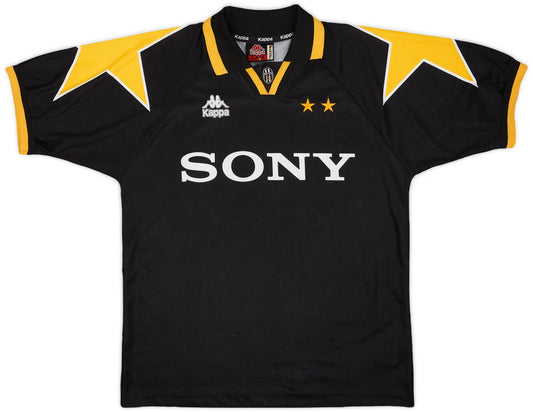 Juventus 1995/97 Third Jersey