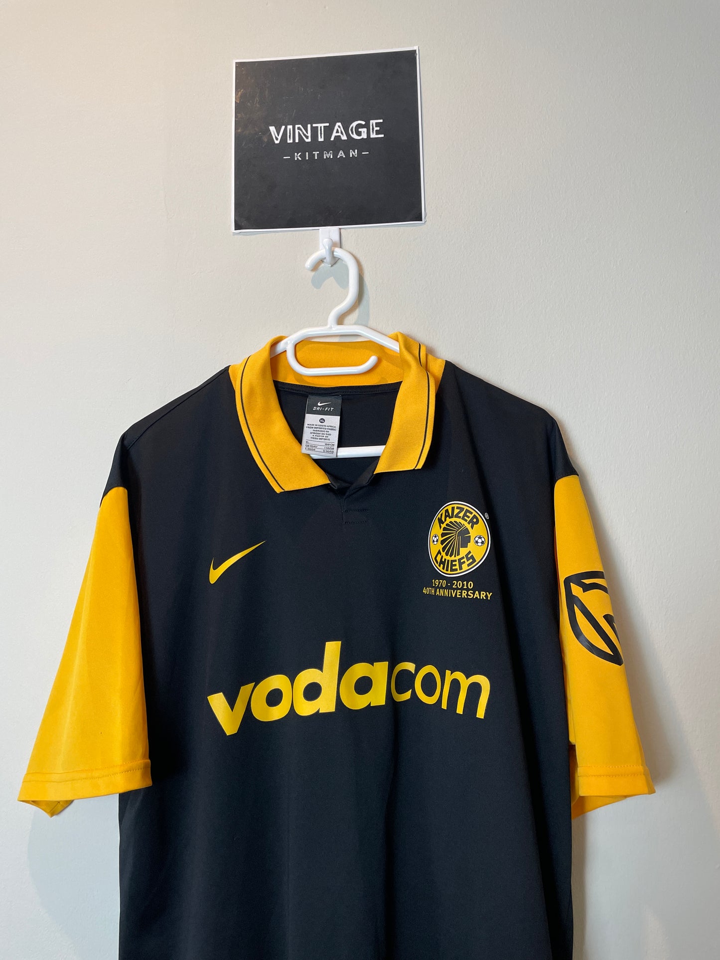2010/11 Kaizer Chiefs ‘40th Anniversary’ Away Retro Jersey *Original* XL 9/10