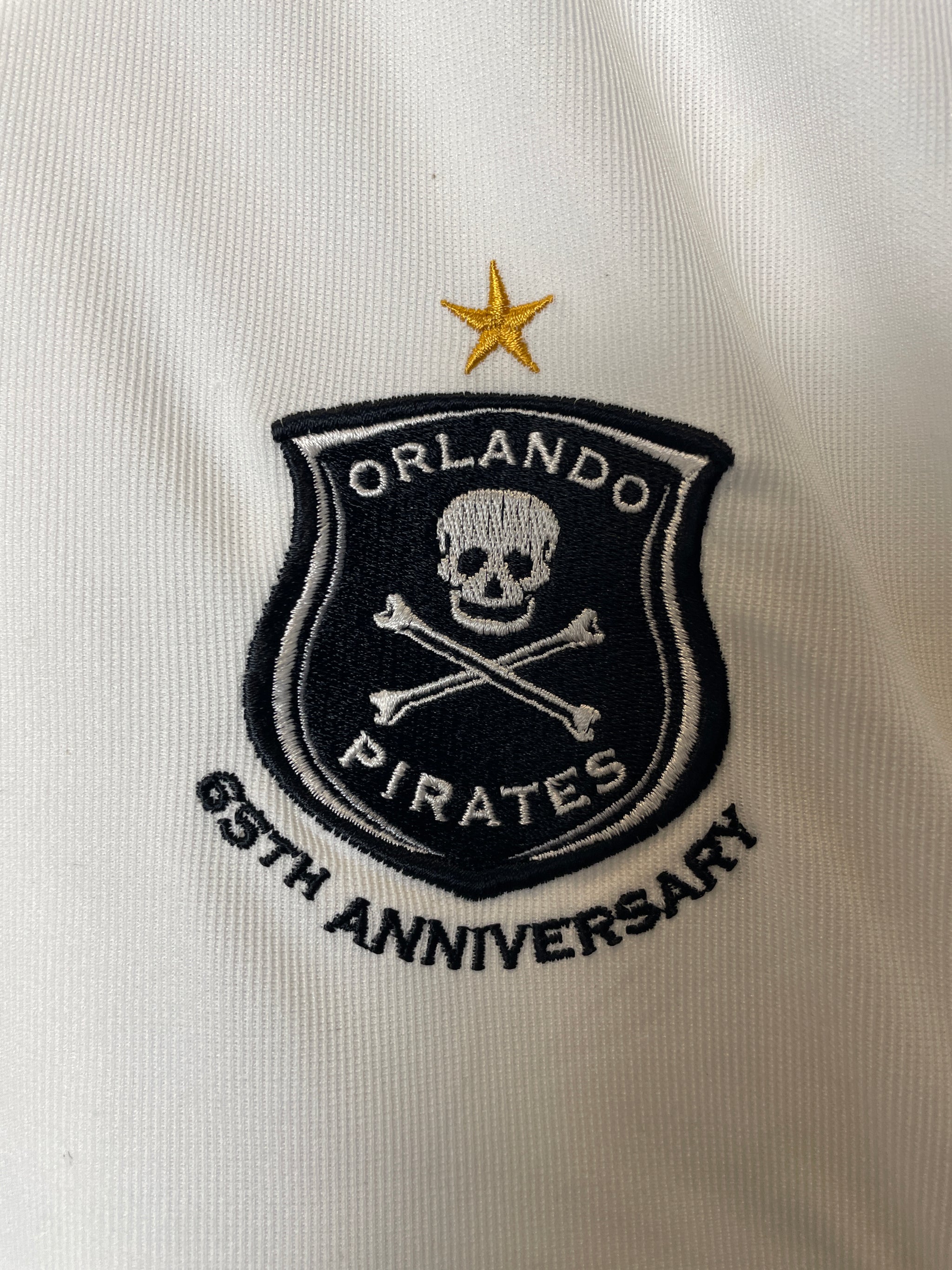 2003/04 Orlando Pirates Away ‘65th Anniversary’ Retro Jersey *Original* M 9/10